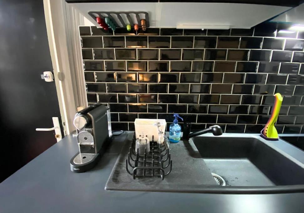 Appartement L'arriere Cour-poitiers-proche Parking- La Conciergerie